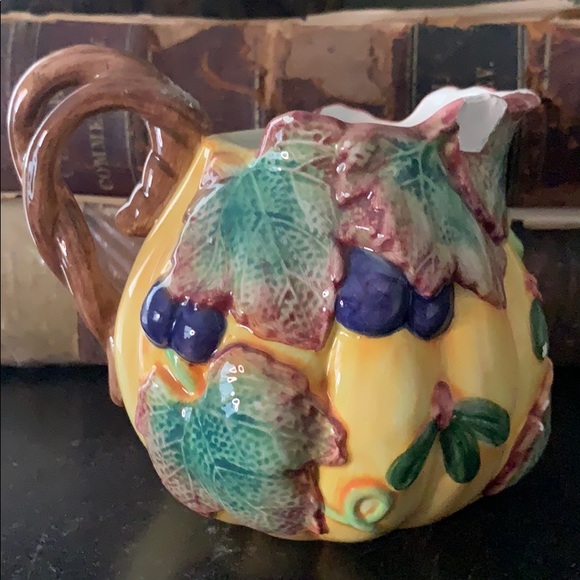 Vintage Creamer Fitz and Floyd Rare! - Picture 2 of 3